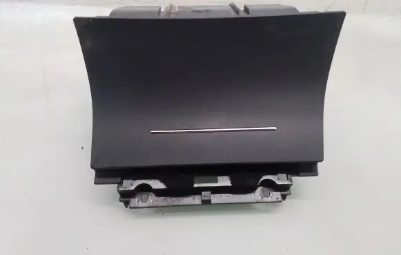Skoda Octavia Mk2 (1Z) Glove box 1Z1863077A