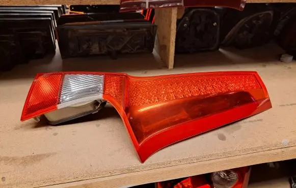 Volvo V70 Rear/tail lights 31265456 30678546 30678548