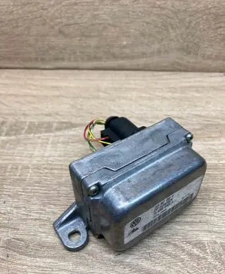 Audi A3 S3 8P ESP acceleration yaw rate sensor 1K0907655A 10098503224 WITHPLUG