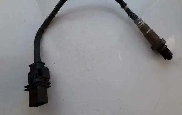 Peugeot 5008 Lambda probe sensor 9681852780 0281004130