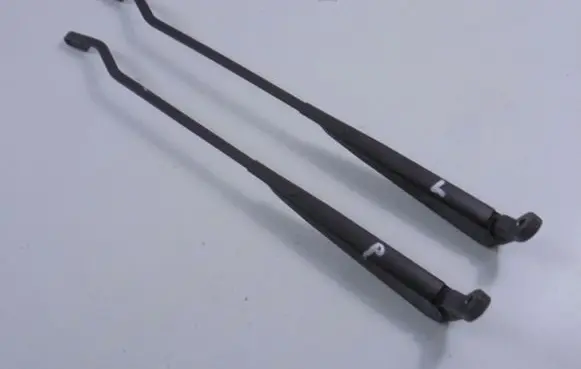Nissan Micra Front wiper blade arm