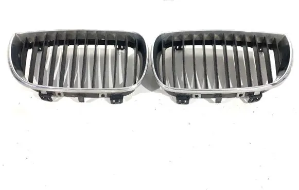 Audi A5 8T 8F Front grill 7077129