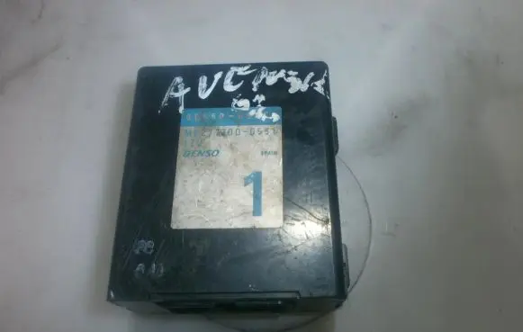 Toyota Avensis T220 Other control units/modules 8865005050