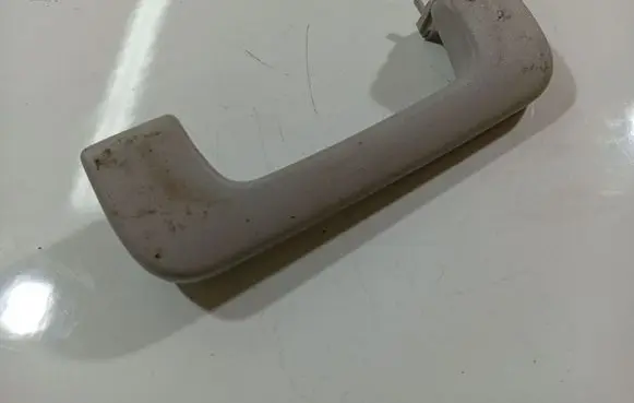 Audi A6 S6 C6 4F Front interior roof grab handle 8P0857607M