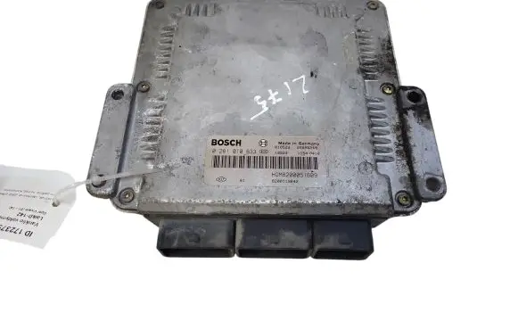 Opel Vivaro Engine control unit/module 0281010633 HOM8200051609 8200119842