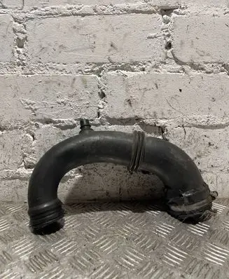 Opel Vivaro Intercooler hose/pipe 8200082448