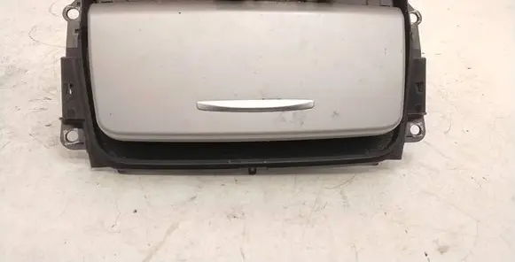 Dashboard glove box trim