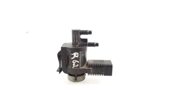 Audi A4 S4 B6 8E 8H Turbo solenoid valve 1J0906283C