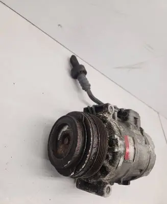 BMW 5 E39 Air conditioning (A/C) compressor (pump) 4472208024 7B38762