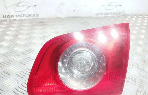 Volkswagen PASSAT B6 Tailgate rear/tail lights 3C9945094