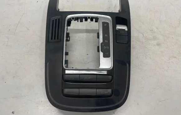 Audi A5 Sportback 8TA Center console 8K0864261