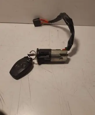 Dacia Sandero Ignition lock 487004353R 151600