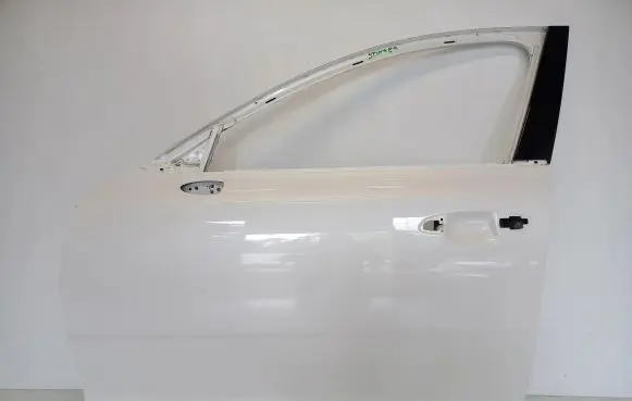 KIA Stinger Front door