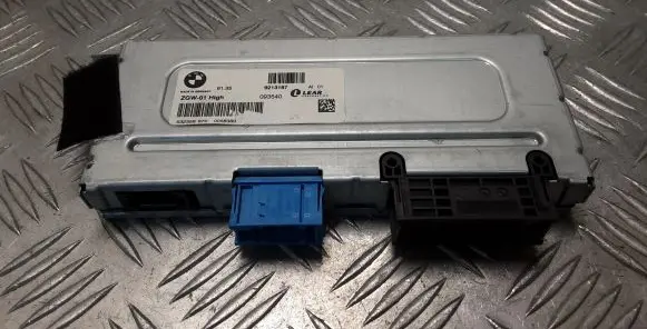 BMW 7 F01 F02 F03 F04 Gateway control module 9213187 61359213187