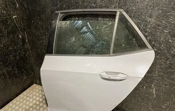 Volkswagen ID.3 Rear door 