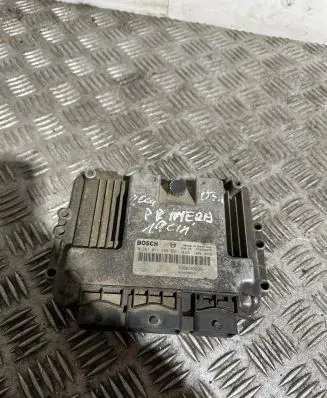 Nissan Primera Engine control unit/module 8200263396