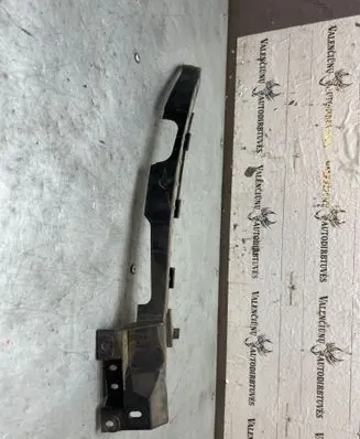 Opel Insignia A Headlight/headlamp mounting bracket 13250571