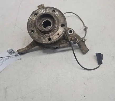 Volvo S70 V70 V70 XC Front wheel hub spindle knuckle