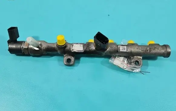 Hyundai i30 Fuel main line pipe 9162190012 IMPRK1567154