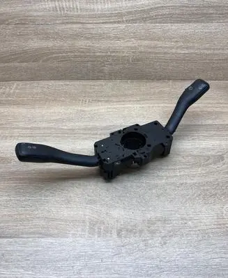 Volkswagen PASSAT B5 Wiper turn signal indicator stalk/switch 8L0953513 202705