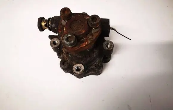 Seat Alhambra (Mk1) Power steering pump 98VW3A674AA