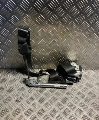 Opel Crossland X Front seatbelt 39047215