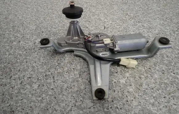 Mitsubishi Grandis Wiper motor
