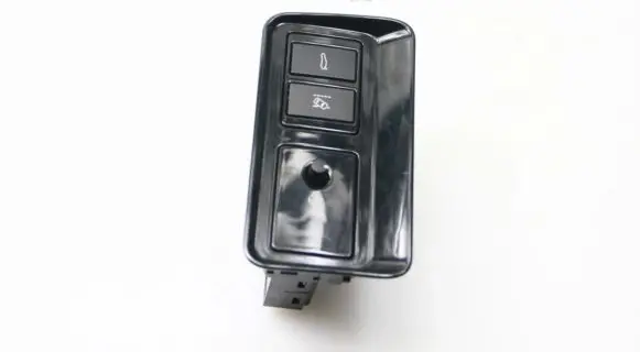 Jaguar XE Tailgate opening switch GX7311654HC