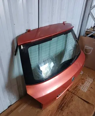 Skoda Fabia Mk2 (5J) Tailgate/trunk/boot lid