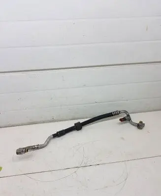 Air conditioning (A/C) pipe/hose