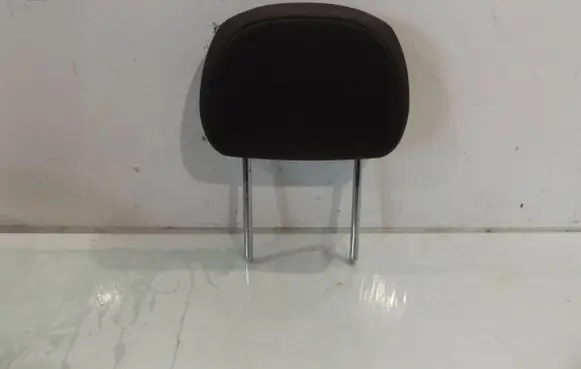 Opel Corsa D Front seat headrest 