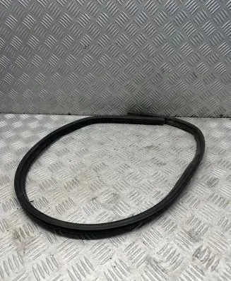BMW X5 F15 Engine compartment rubber 