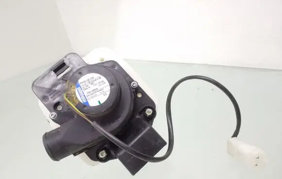 BMW 3 E90 E91 Engine control unit/module fan 7531783 7534932 7533932
