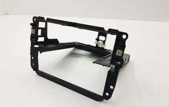 Radio/GPS head unit trim