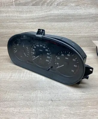 Renault Scenic I Speedometer (instrument cluster) 215781612