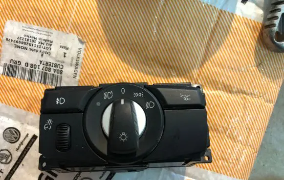 BMW X5 E70 Light switch 9134729 913472902