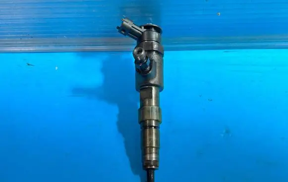 Ford Fiesta Fuel injector CV6Q9F593AA