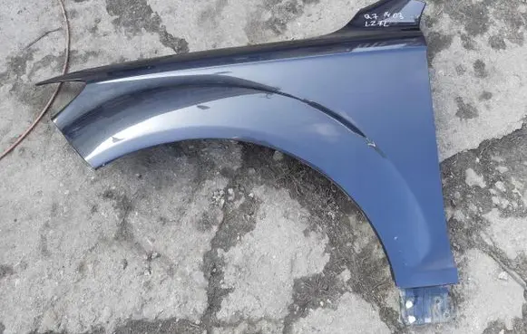 Audi Q7 4L Fender