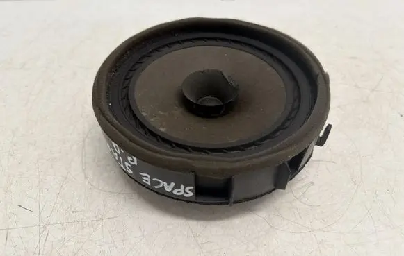 Mitsubishi Space Star Front door speaker 8720A151