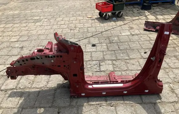 Mercedes-Benz GLA H247 Front quarter panel TM25165
