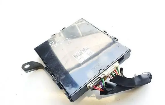 Toyota Avensis T270 Other control units/modules 8969005030
