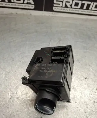 Mercedes-Benz Vaneo W414 Light switch 1685860104
