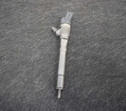 Hyundai Tucson JM Fuel injector