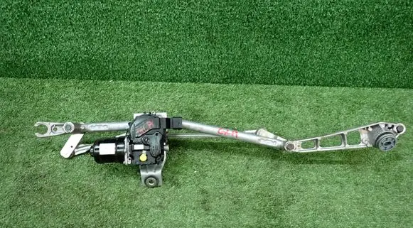 Mercedes-Benz GLA H247 Front wiper linkage and motor A2478201503