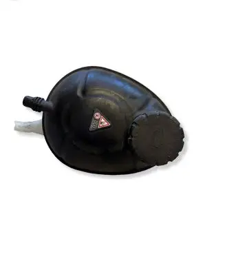 Mercedes-Benz GLC C253 Coolant expansion tank/reservoir A0005840807