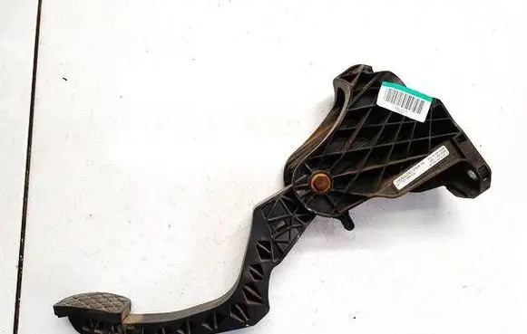 Skoda Octavia Mk2 (1Z) Clutch pedal 1K1721059CG