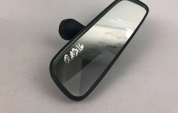 Subaru Outback Rear view mirror (interior) 010836