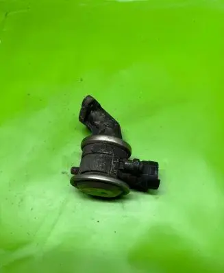 BMW 5 E39 EGR valve 1427078 12229500