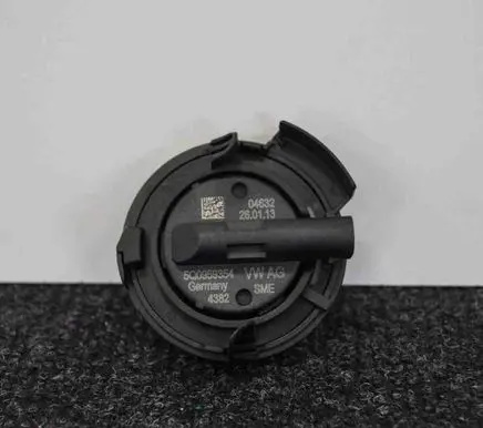 Audi A3 S3 8V Airbag deployment crash/impact sensor 5Q0959354