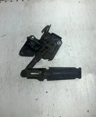Audi A6 S6 C5 4B Engine bonnet/hood lock/latch loop/hook 4B0823480E